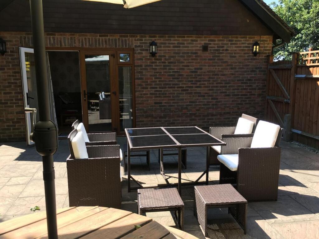 Hunters Retreat Villa Lyminster Exterior foto